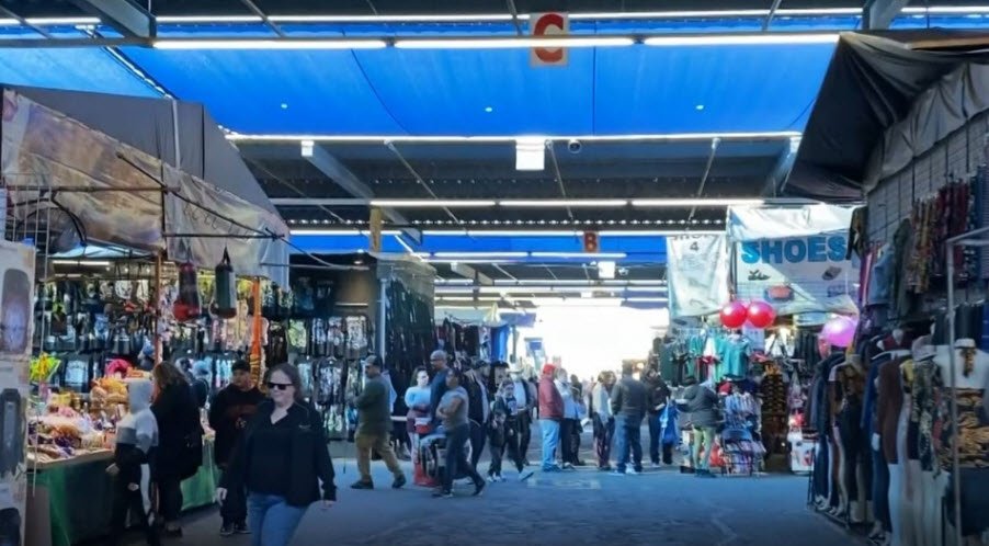 Phoenix Park 'n Swap, United States